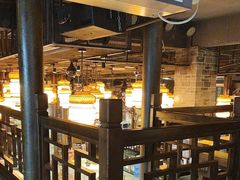 -帅巴人舅母子腊蹄民俗村