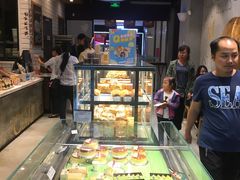 -赛拉维(咸阳财富中心店)