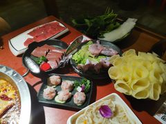 -谭鸭血老火锅(龙湖宝山天街店)