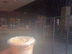 -星巴克臻选(济南万达店)