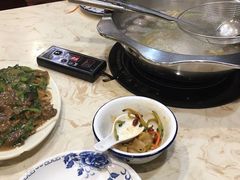 -粤潮牛肉火锅店(江南大道店)