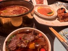 -雍容荟帝王蟹活龙虾展台自助(IFS黑金店)