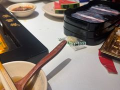 -老牌坊云南鱼豆花火锅(哈西万达店)