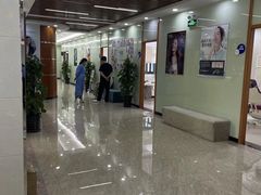 -茂菊口腔连锁(浦东南路店)