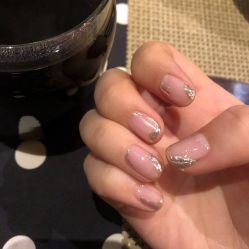 -Momo nail 日系美甲