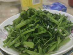 -始于2011柳周农家菜沙田柚美食店(东大街店)