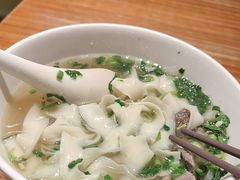 -嘻小北·兰州清汤牛肉面(太平洋森活天地店)