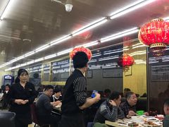 大堂-天津乾毓德饭庄·清真传统炒菜·海鲜烧烤(咸阳路店)