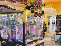 -爱玩嘉年华(龙湖杭州金沙天街店)
