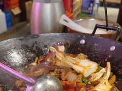 -富正毅三下锅·湘西韵味(天门山索道店)