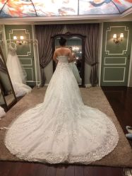 -LANYI COUTURE高级婚纱礼服改衣店