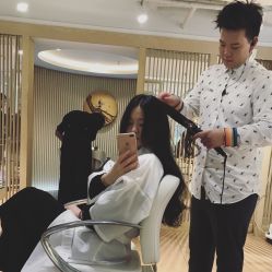 点击看大图 长发-简法造型·品牌形象店