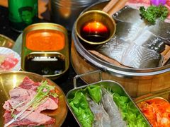-何发发和牛烧肉·鳗鱼榴莲放题自助(乐峰广场店)