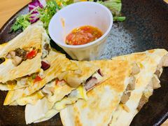 -HELLO 27 意面·沙拉·帕尼尼