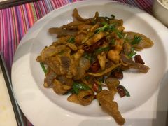 -香巴拉云南餐厅(华莱坞店)