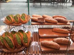 -巴黎贝甜(大宁国际商业广场店)