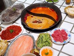 -朱光玉火锅馆(青岛凯德店)