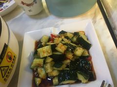 拍黄瓜-外婆小聚茶餐厅·生日·团建(市民中心店)