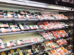 -盒马鲜生(红莲店)