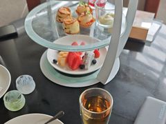 -亚龙湾喜来登·美景台大堂吧