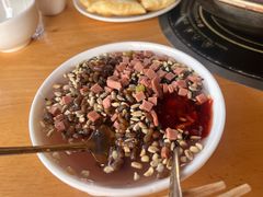 -大众跷脚牛肉馆·非遗传承单位(峨眉山店)