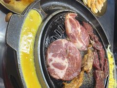-胡悦里韩式烤肉(芝罘万达广场店)