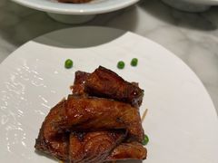 本帮熏鱼-蝶园·装修中(BFC外滩金融中心店)