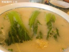 鲜虾净云吞—22元-申粤轩酒楼·三十年粤菜经典(丁香花园店)