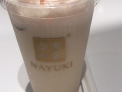 -奈雪的茶(湖滨银泰in77C区PRO店)