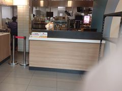 -麦当劳(乳山路店)