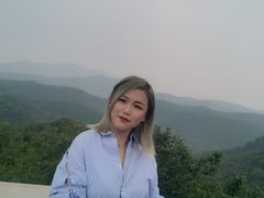 -鬼笑石后山停车场