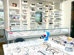 -潘多拉眼镜·蔡司依视路明月(潘家园店)