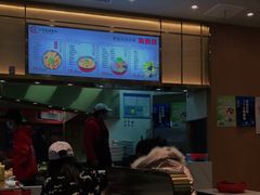 -红渡小香·牛肉麻辣香锅(车站南路店)
