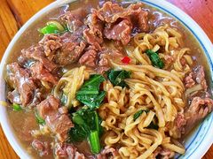 -阿伟牛肉店(东山店)