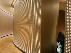 -涨巢·潮玩水疗局