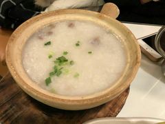 -新大咀港式茶餐厅(宝山万达店)