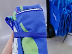 -迪卡侬(顺峰山店)