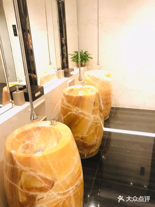 上海宝华万豪酒店图片