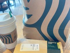 -星巴克臻选(莘庄仲盛店)