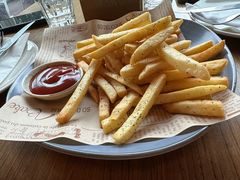 -MARU玛露音乐餐厅(大学路店)