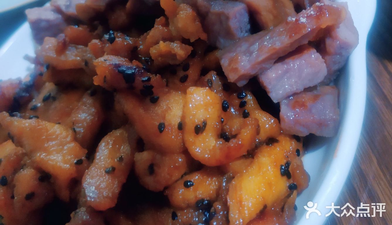 烧了半天的晚餐