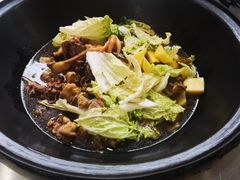 -粘豆包柴火铁锅炖