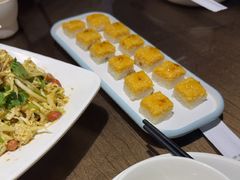 -东口码头·烧鸽子·鱼头泡饼·地方菜(金鹰悦城店)
