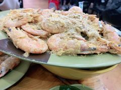 咸蛋黄炒虾-贞姨美食·老字号海鲜大排档