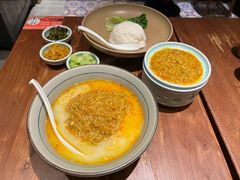 -蟹黄鱼·海派深夜面馆(巨鹿路店)