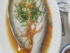 -丹水桥地锅鱼·翘嘴鲌·地方特色全鱼宴(丹江口大坝店)