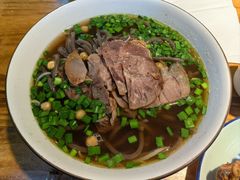 -疯狂牛骨饸饹面(光华路店)