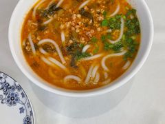 小锅米线-蝴蝶泉宾馆-中餐厅