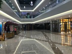-易生活购物公园