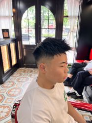 -豪帅男士理容馆